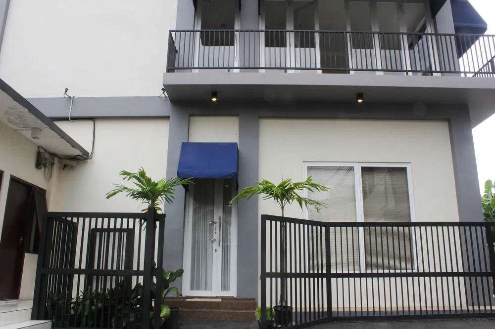 ZEN Rooms Kuningan Anggrek