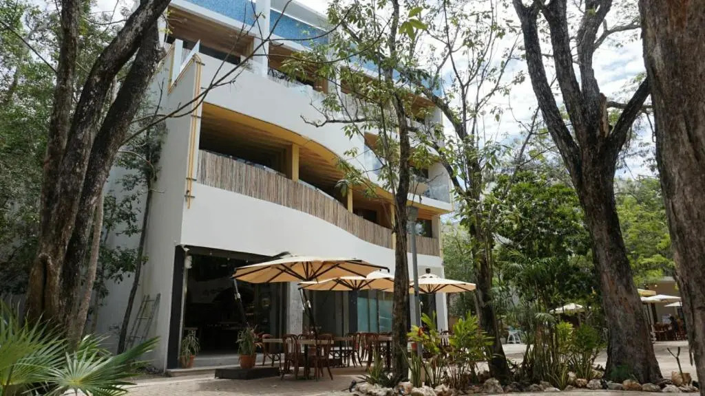 intimate apartment 1BR Tulum w/Pool & GYM ML