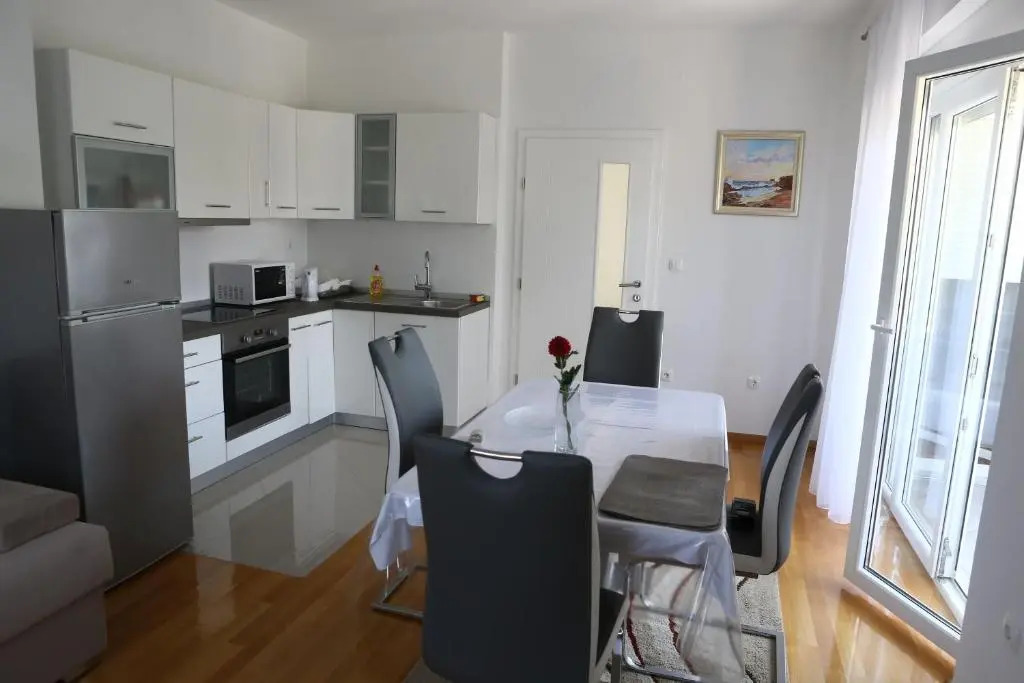 Apartments Edita
