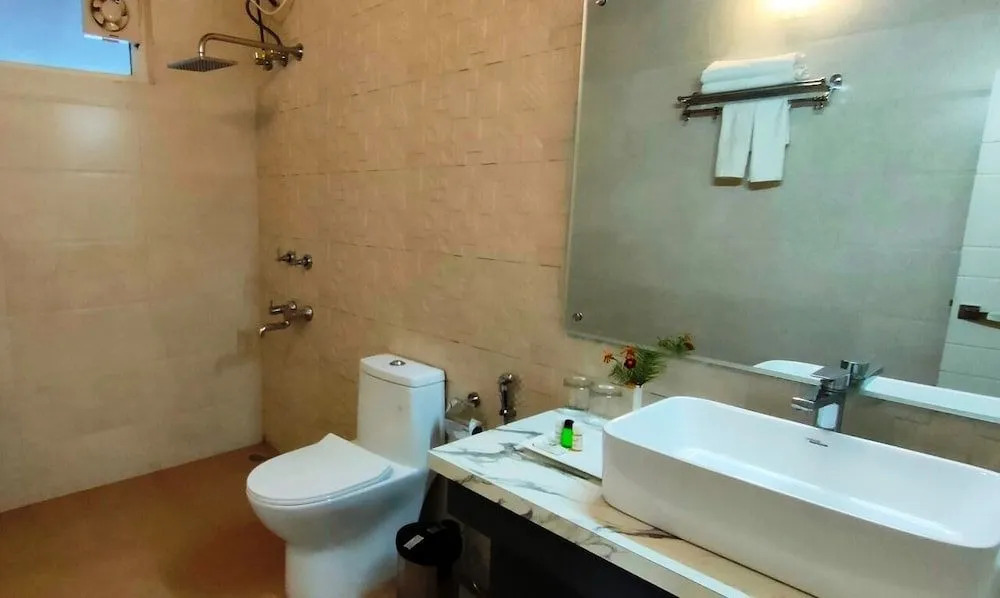Clarks Exotica Resort Ramgarh Mukteshwar