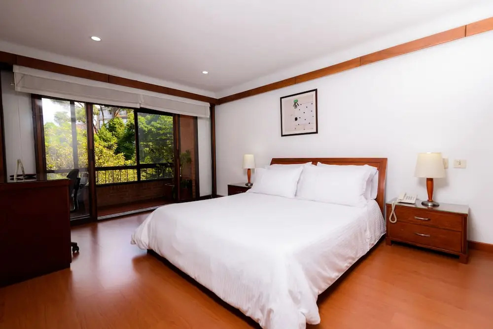 Travelers Condominio Plenitud