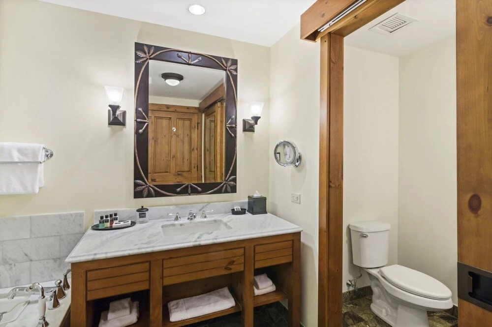 1228 Studio at The Lodge at Spruce Peak