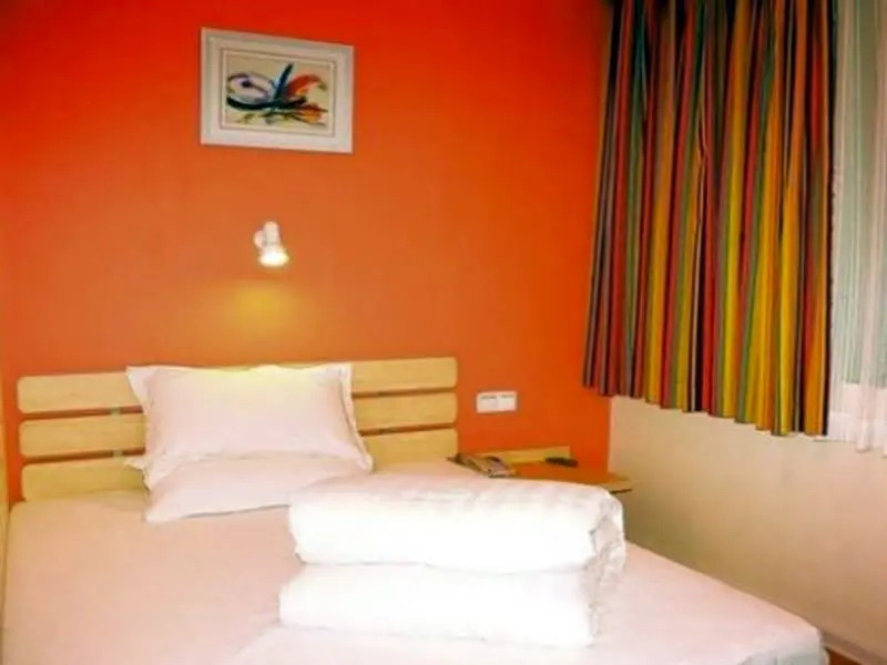 7 Days Inn Luoyang Zhongzhou Luming Tang Scenic