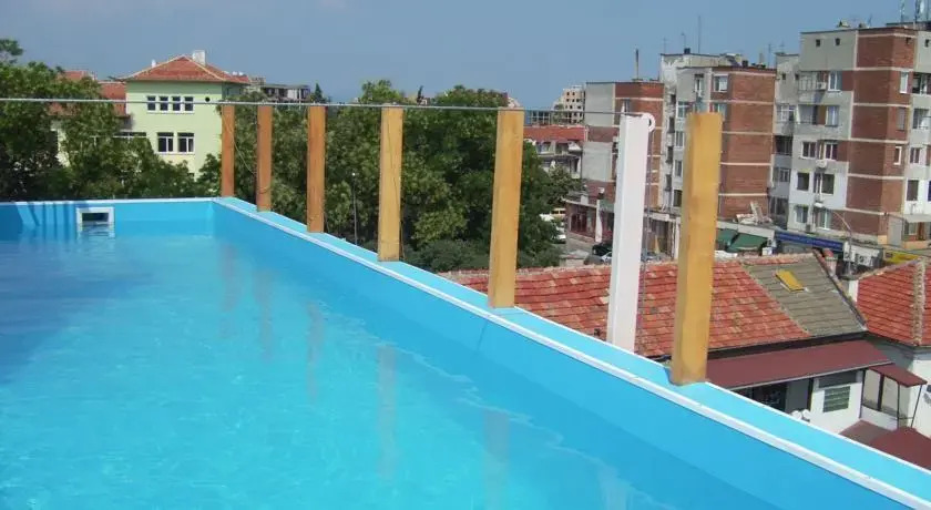 Hotel Ines