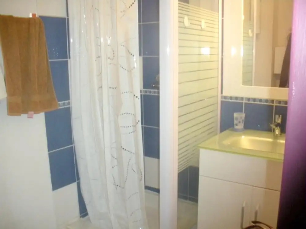 Apartment With one Bedroom in Gruissan, With Shared Pool and Furnished Balcony - 2 km From the Beach