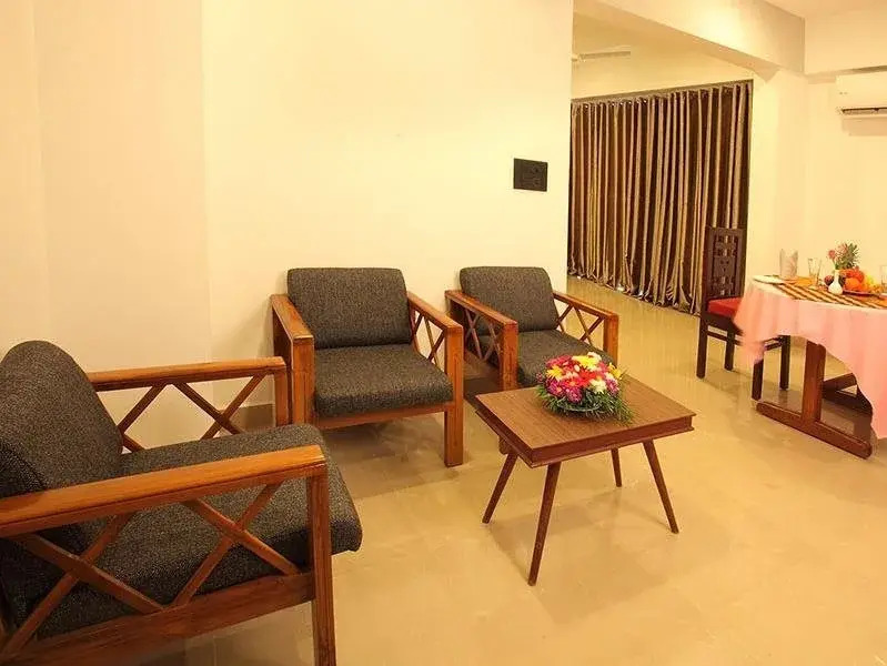 OYO 11996 Trium Resort
