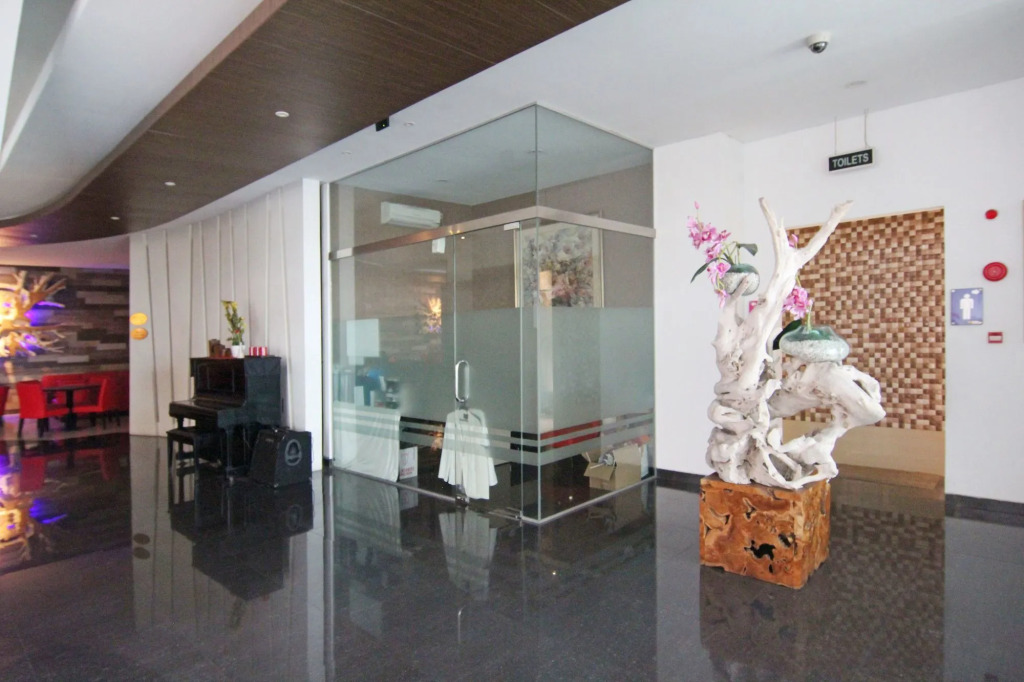 ZEN Premium Near Rumah Mode