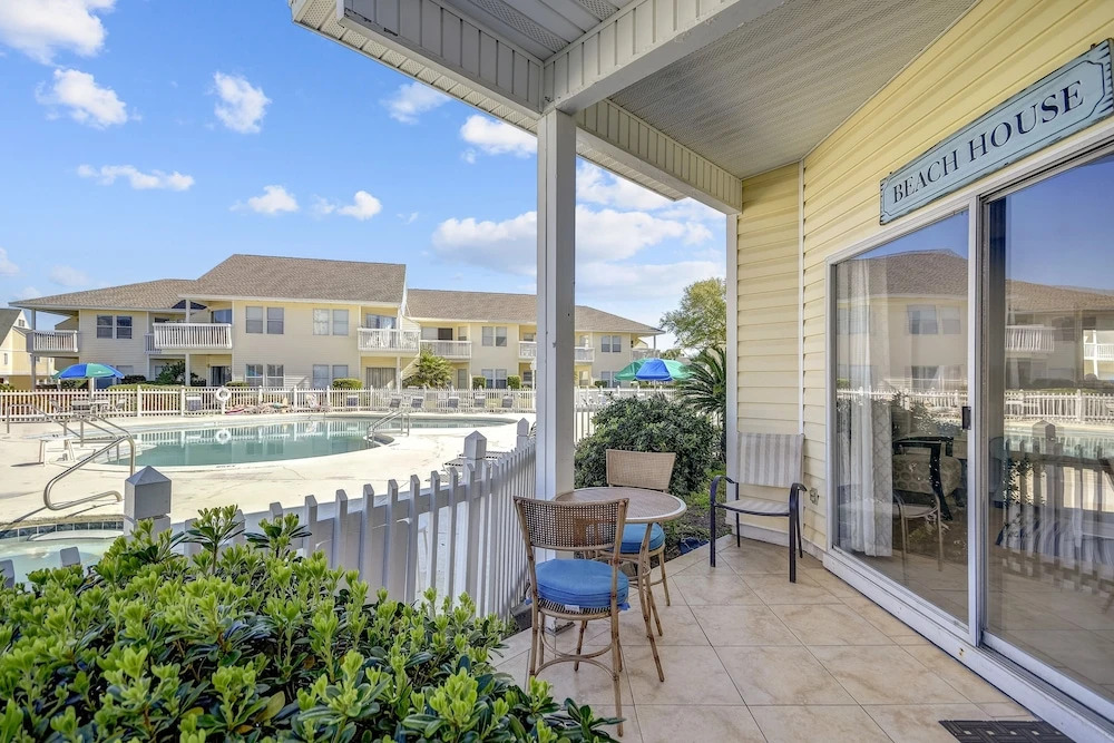 Sandpiper Cove 9133 1 Bedroom Condo by RedAwning
