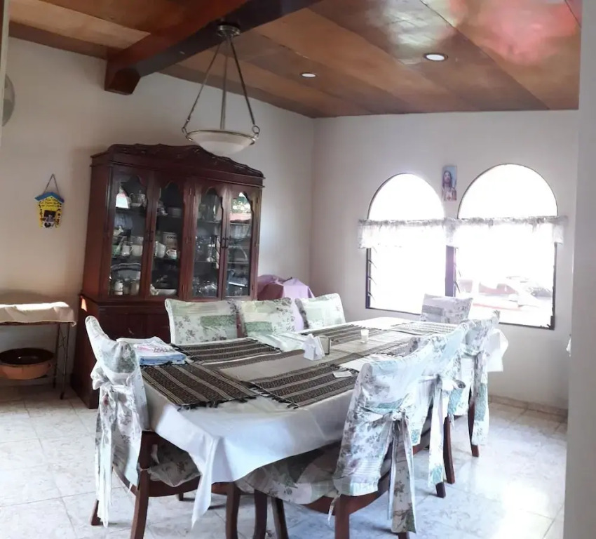 Hostal La Toscana