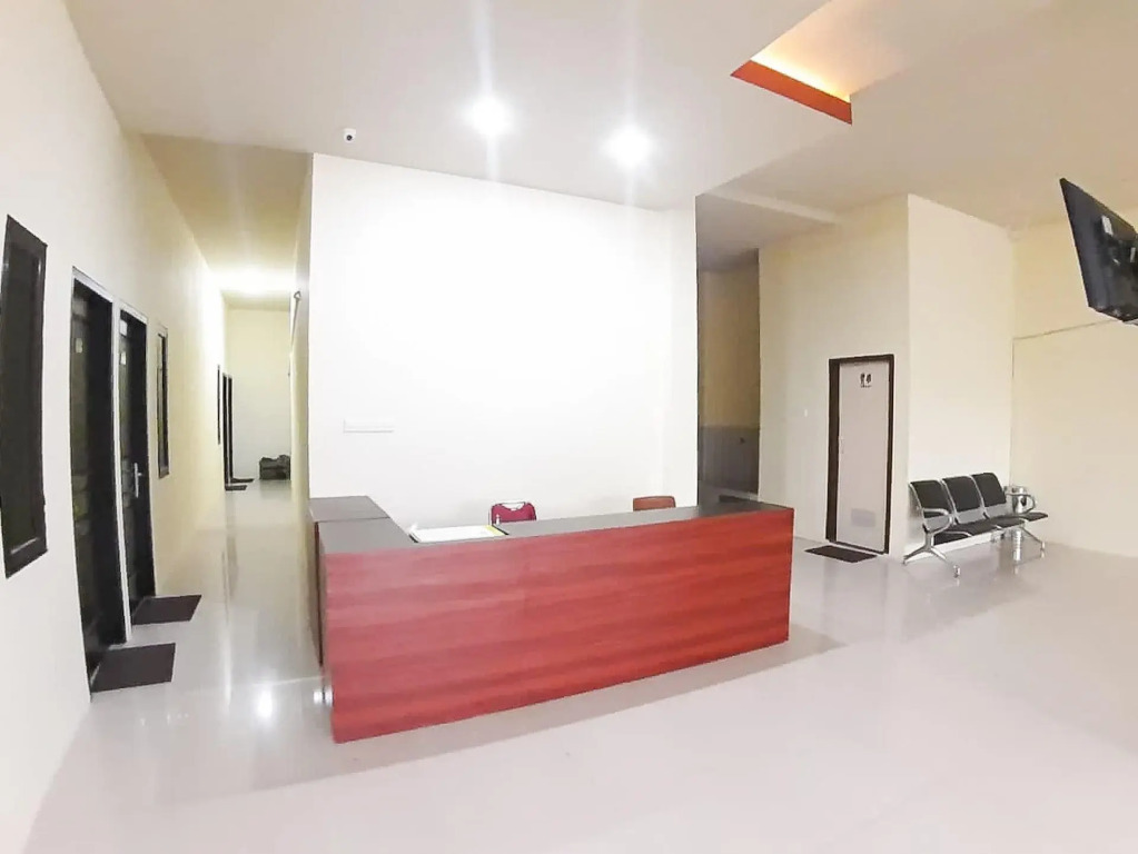 RedDoorz Syariah near Transmart Jambi 2