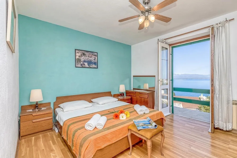 Sea View Home Marianne 200m from sea - Happy Rentals