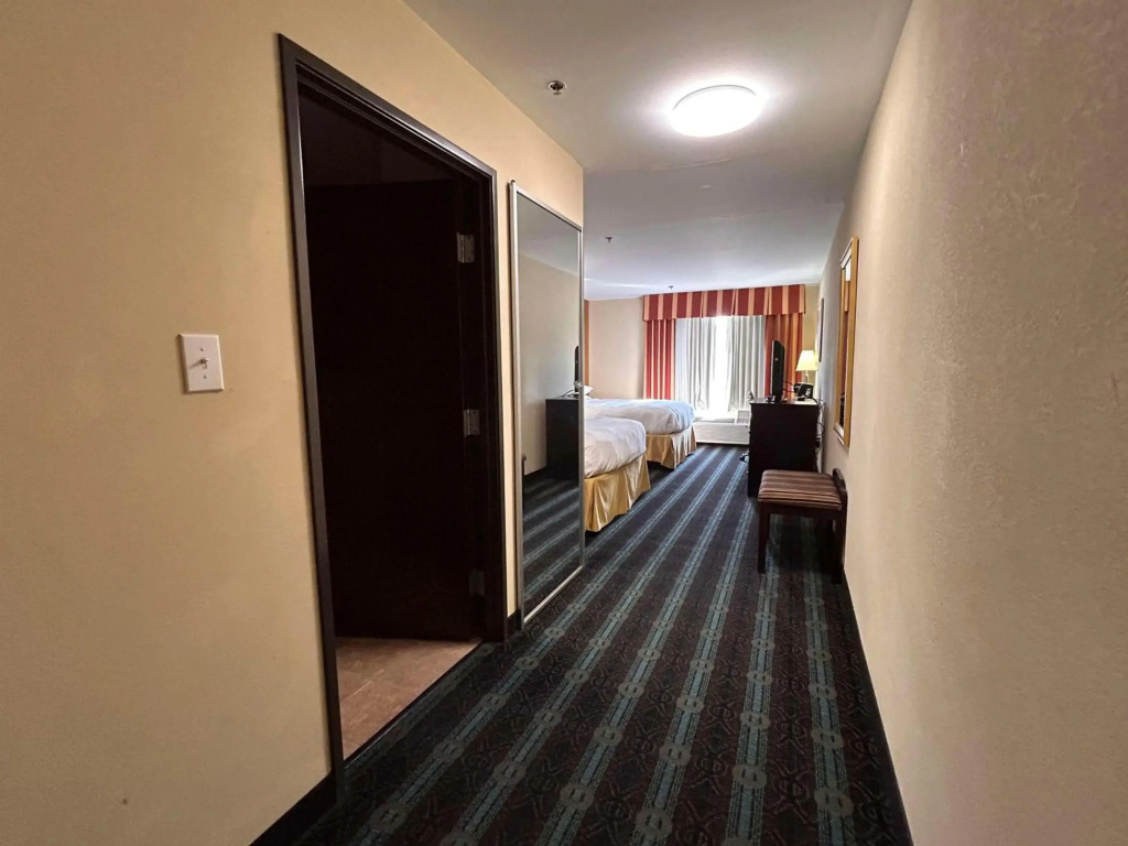 Express Inn Leesville Ft Johnson, SureStay Collection by Best Western