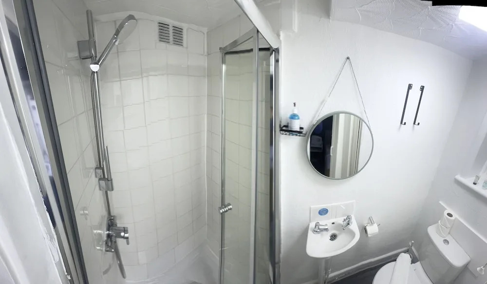Avalon Guest house
