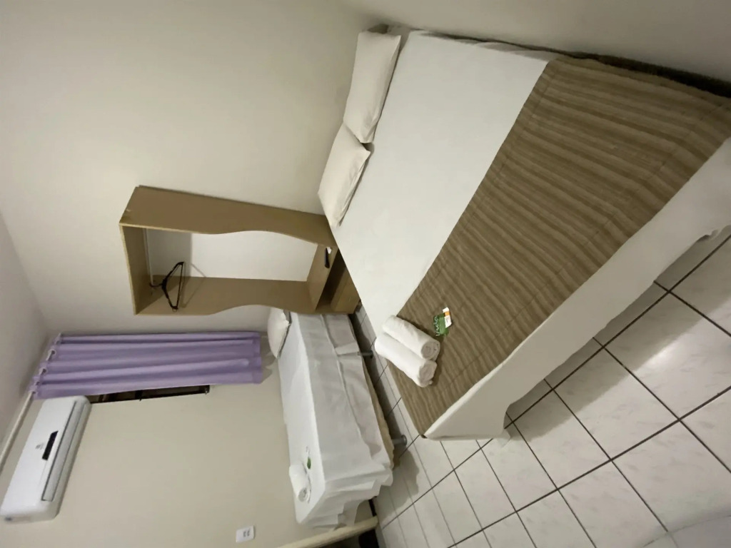 Center 1 Hotel