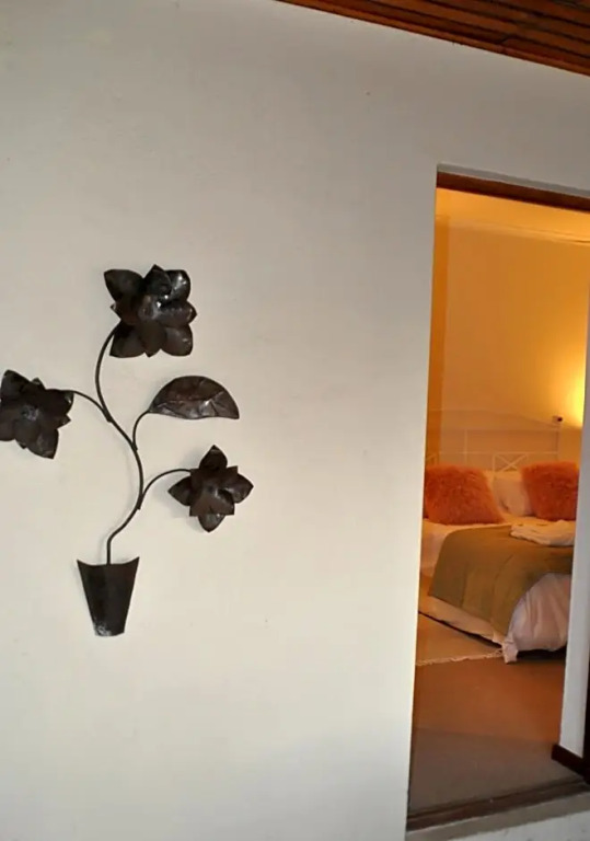 Clan Court Guesthouse
