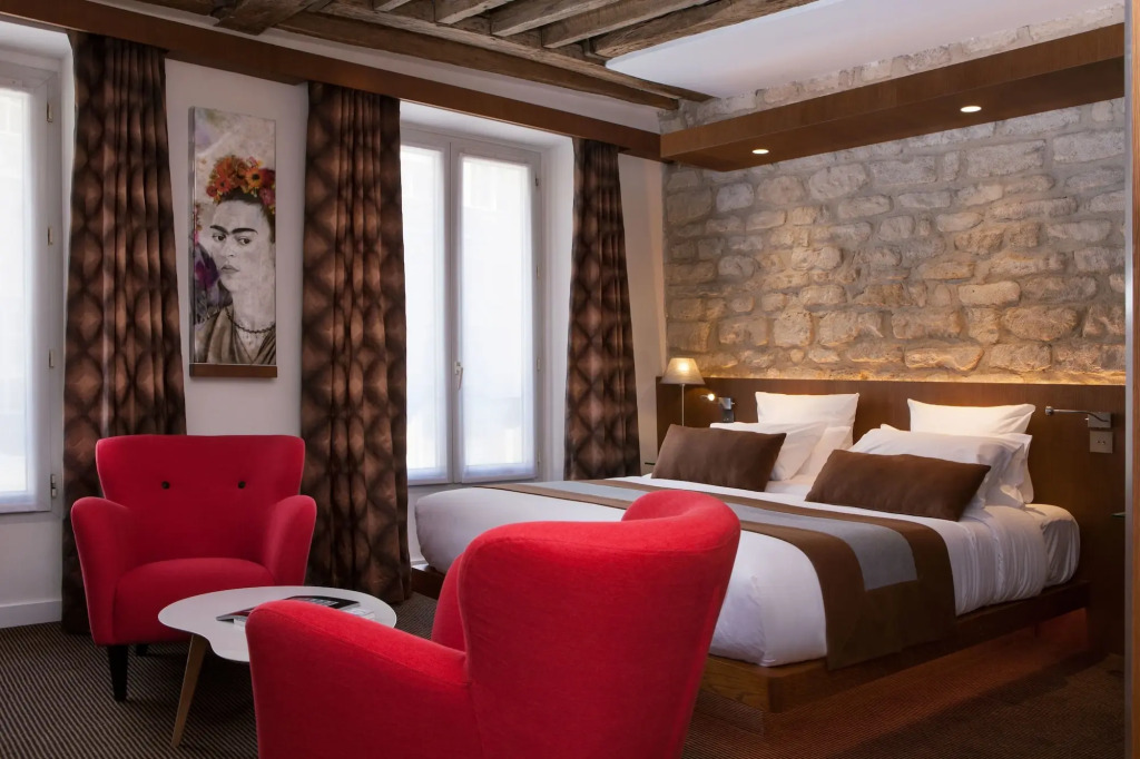 Select Hotel