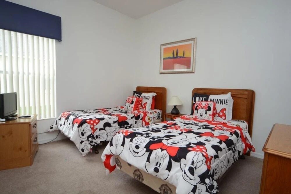 Ref 36 5 Bed Villa With own Pool Near Disney