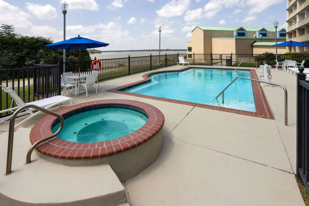WaterView Casino & Hotel, Trademark Collection by Wyndham
