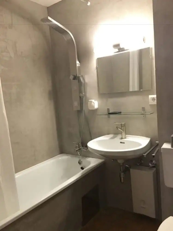 Klamas Apartments