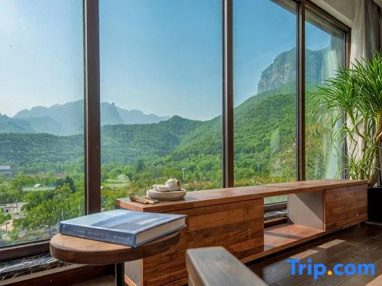 Qieman · Huanshan Viewing Life Boutique Hotel (Yuntai Mountain Anshang Service Area Branch)