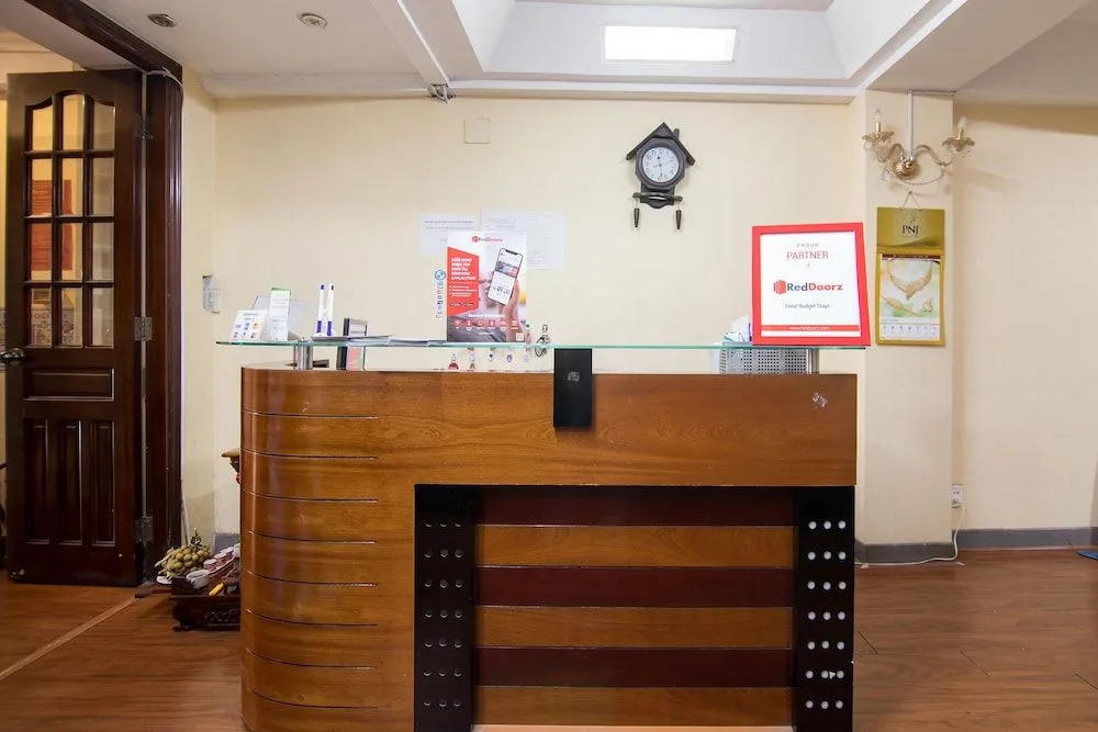 RedDoorz Near Ben Thanh Market 2