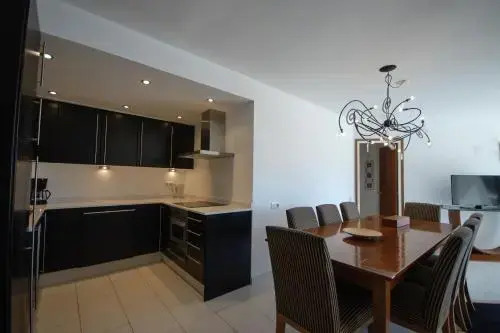 Lets Holidays INCREDIBLE APARTMENT WITH AMAZING VIEWS