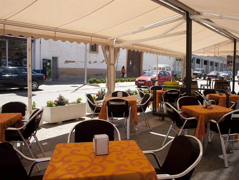 Hostal Valdepeñas by Bossh! Hotels