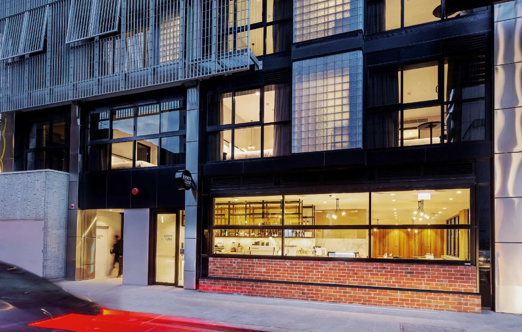 Brady Hotels Jones Lane