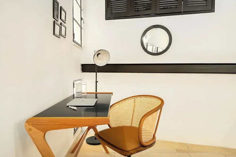 Modern-Rustic Haven in the City by Sea N Rent