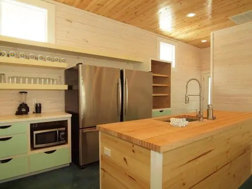 Club House 4