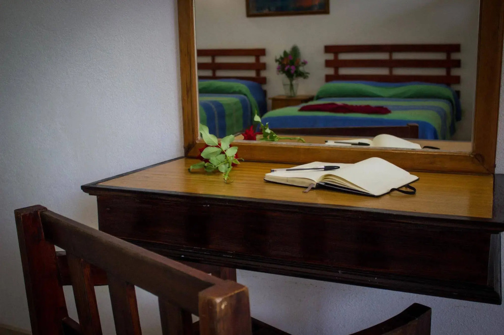 Suites & Hotel Punta Esmeralda