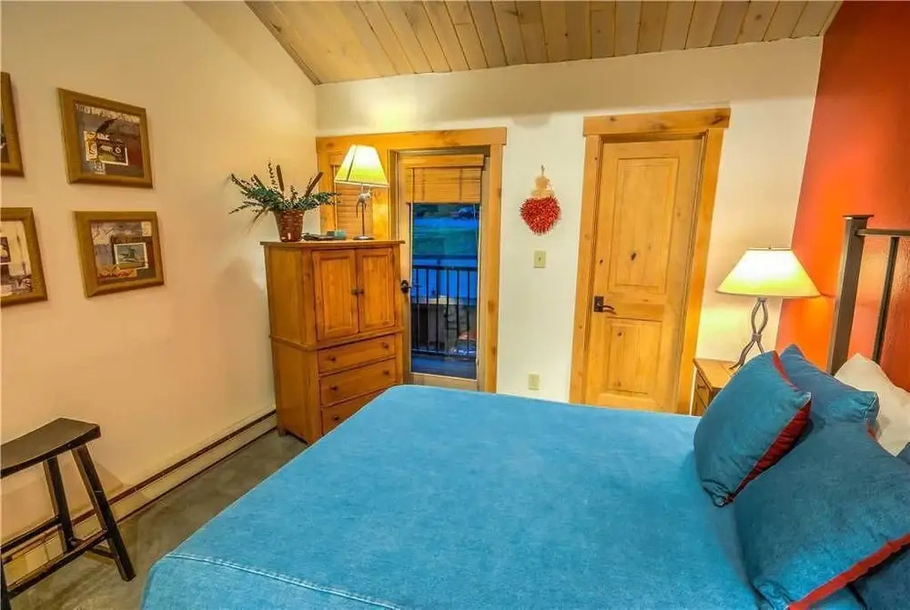 La Casa 24
