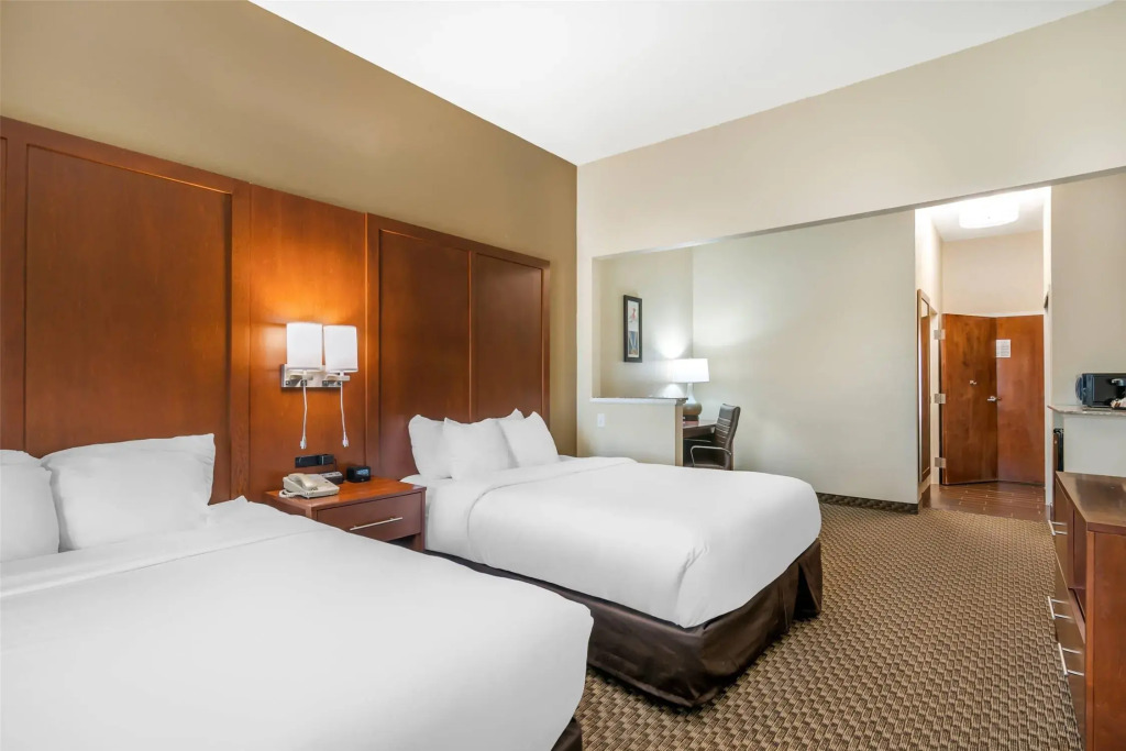 Comfort Suites - Jefferson City