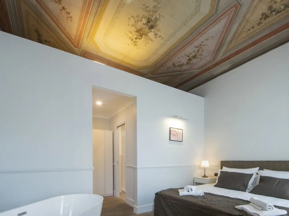 Gemini Suites Navona