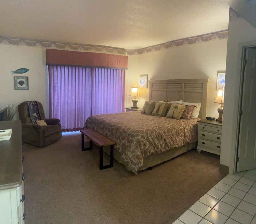 River Place #24 - 3 Br Condo