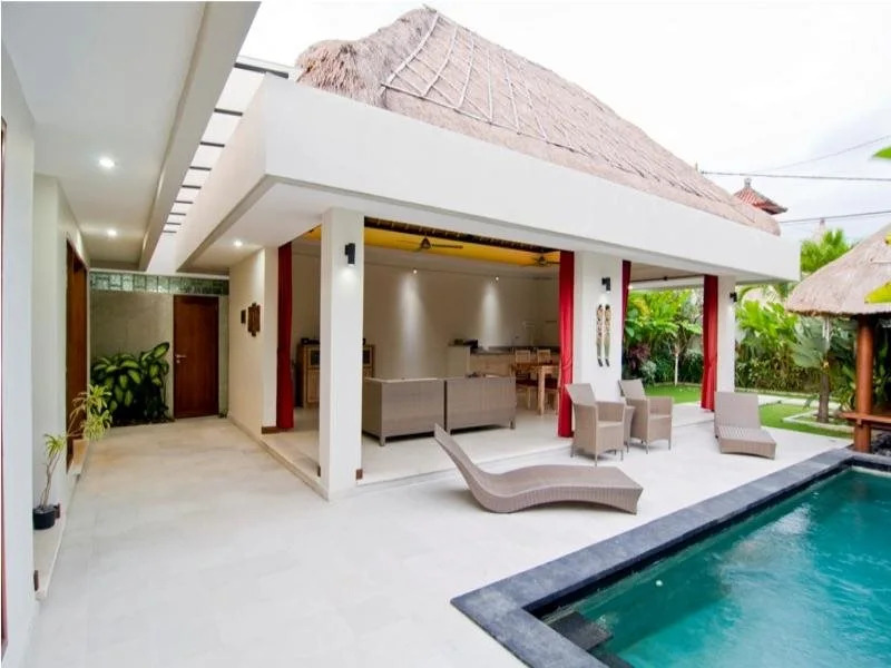 Villa Warna Warni