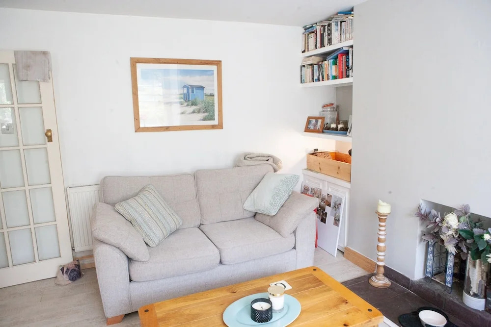 1 Bedroom Flat With Garden in Bristol