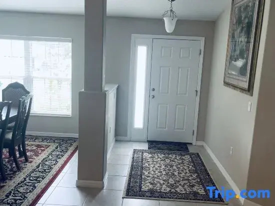 Modern and Spacious 4 Bedroom Home