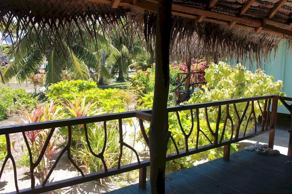 Inanobeach Bungalows