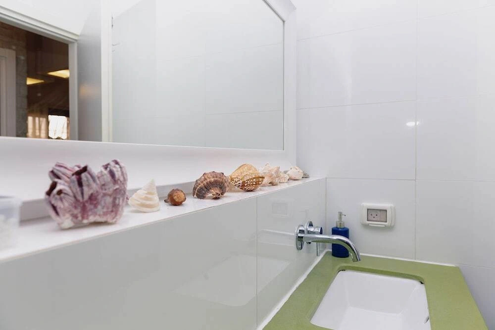 Apartment Lilas | 3BR | Tel Aviv | Seaside | Ha'Rav Kook St | #TL51