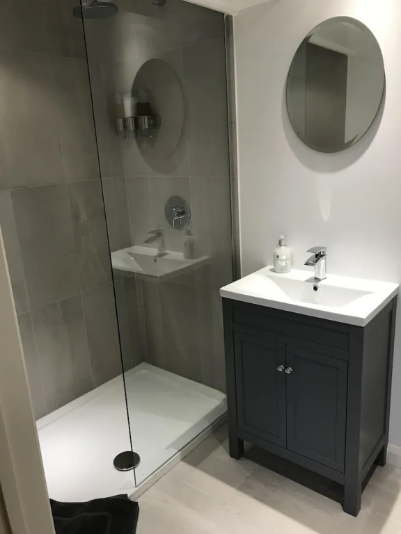 TOR Rooms