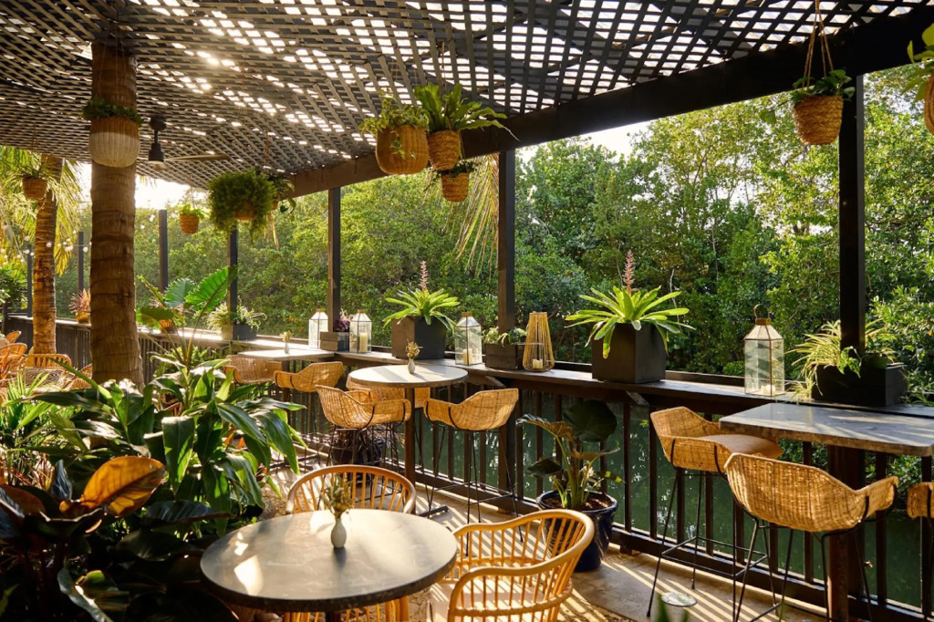 The Vintro Hotel