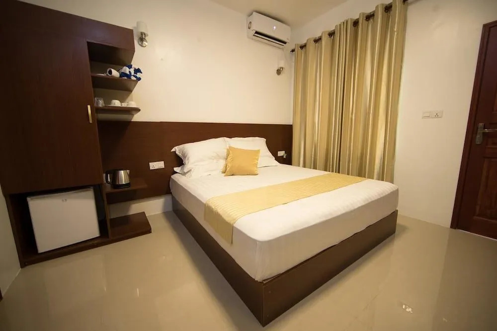 Hideaway inn