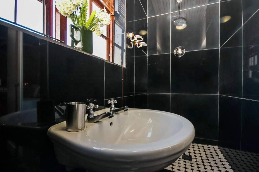 Boord Guest House