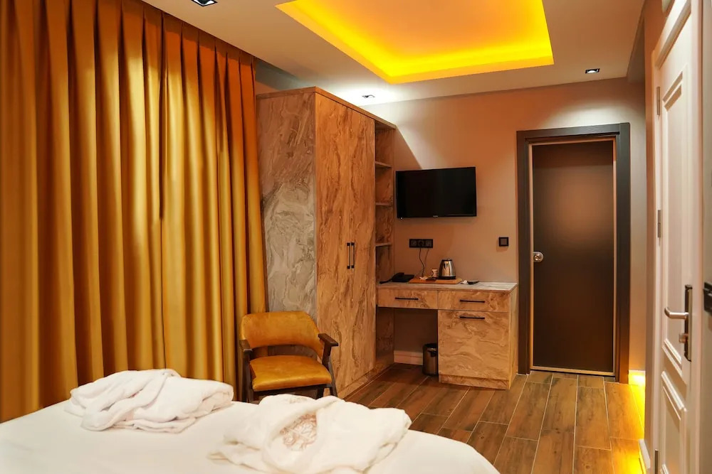 GreenWich Hotel