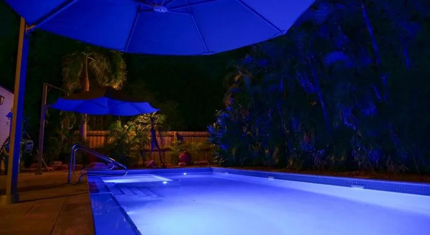 Cocos Beach Bungalows
