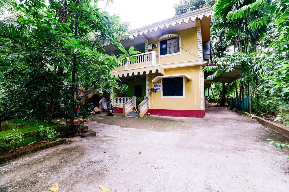 OYO 19712 Home Cozy 1BHK Near Mandrem Beach