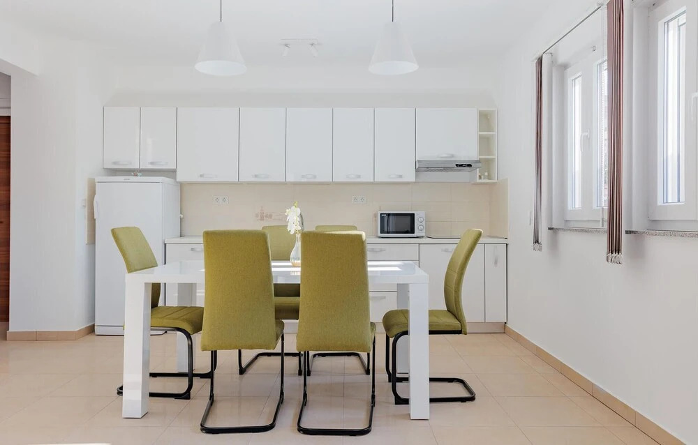 Luxurious Home In Sevid