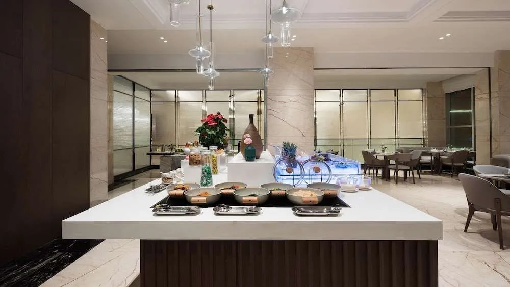 Crowne Plaza Dujiangyan by IHG