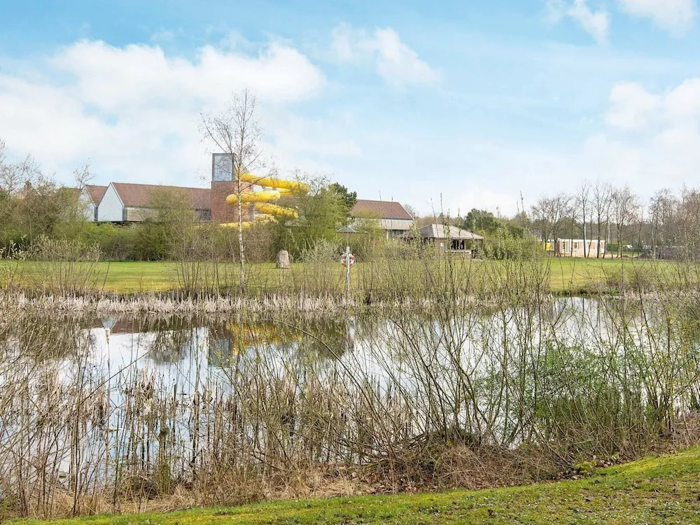 Charming Holiday Home With Private Whirlpool at Jutland